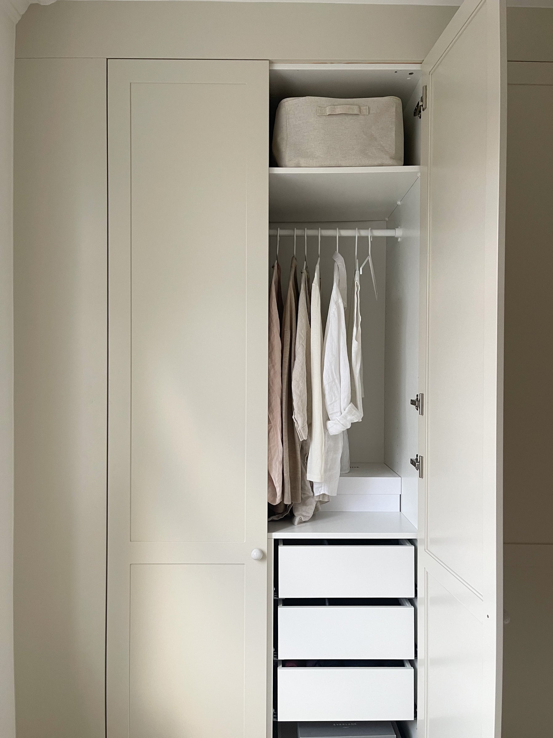 A.S.Helsingö Ensiö wardrobe in ivory beige color with ceramic candy handles