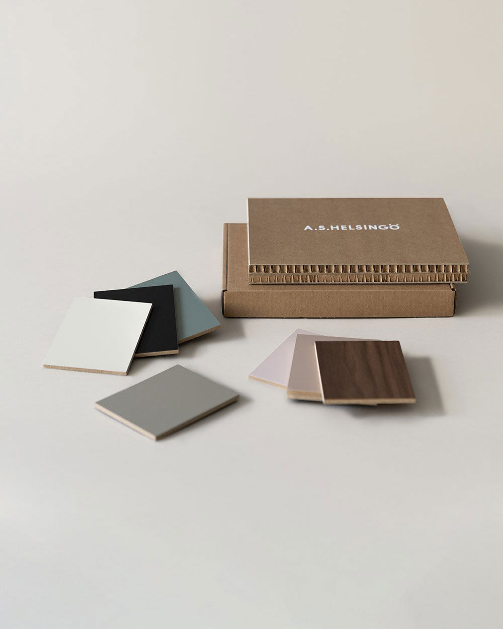 Colour sample box | Painted shades and wood finishes | A.S.Helsingö