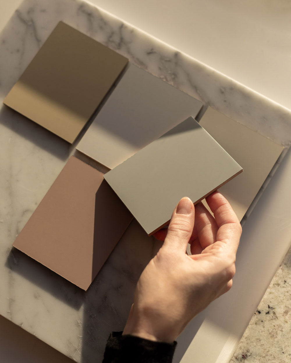Colour sample box | Painted shades and wood finishes | A.S.Helsingö